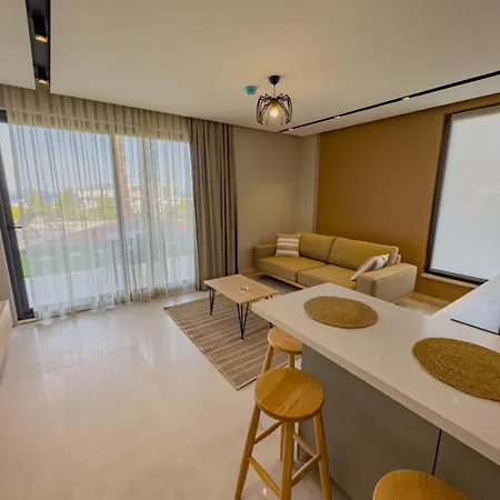 Comfortable 2-br W Pool Access Near Seaside F-1 55 * Ayvalı
