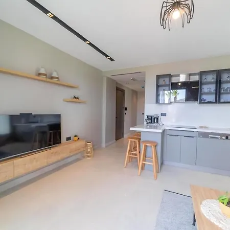 Comfortable 2-br W Pool Access Near Seaside F-1 55 * Ayvalı